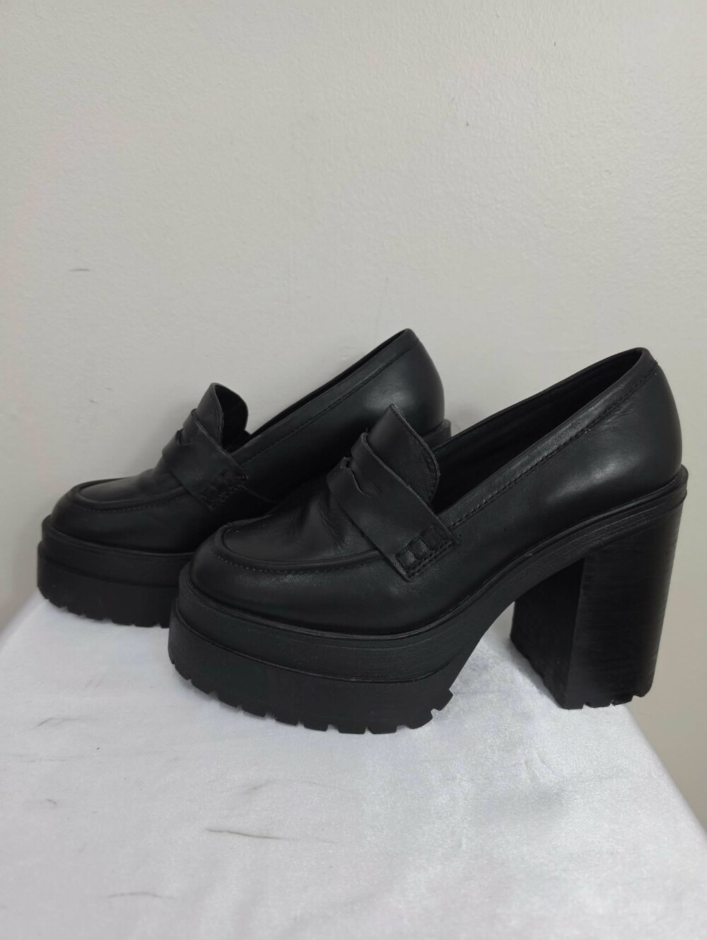 Aldo Black Platform Chunky Heel Loafers Y2K - Picture 4 of 11